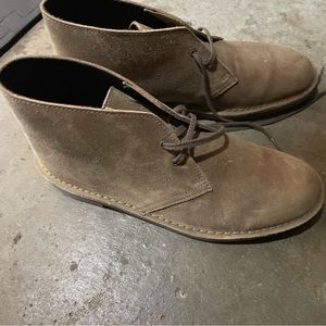 Mens bushacre 2 mens - 10.5 - distressed taupe suede